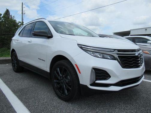 Iridescent Pearl Tricoat 2023 Chevrolet Equinox AWD RS