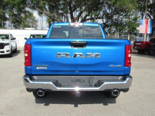 Hydro Blue Pearlcoat 2025 RAM 1500 Big Horn/Lone Star