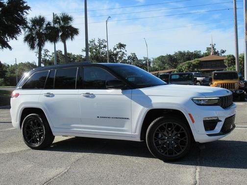 2025 Jeep Grand Cherokee Summit