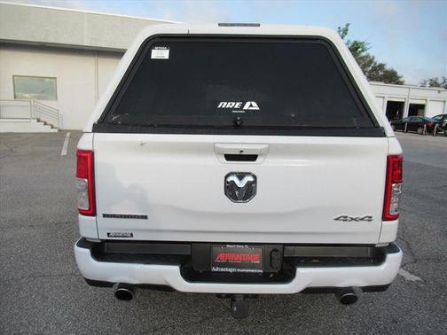Bright White Clearcoat 2024 RAM 1500 Big Horn/Lone Star