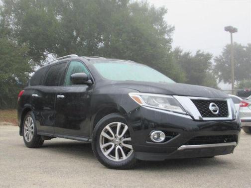 2015 Nissan Pathfinder SV