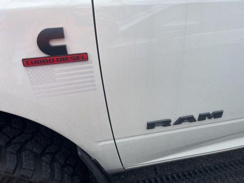 2023 RAM 2500 Laramie Crew Cab 4x4 6'4' Box