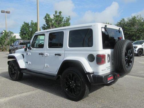 2025 Jeep Wrangler 4xe Sahara