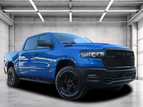 2025 RAM 1500 Warlock Crew Cab 4x4 5'7' Box