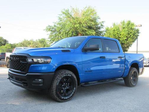 2025 RAM 1500 Warlock Crew Cab 4x4 5'7' Box