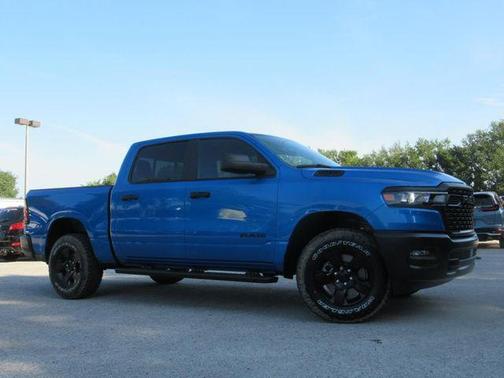 2025 RAM 1500 Warlock Crew Cab 4x4 5'7' Box