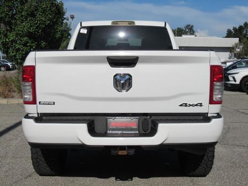 Bright White Clearcoat 2019 RAM 2500 Tradesman Crew Cab 4x4 6'4' Box