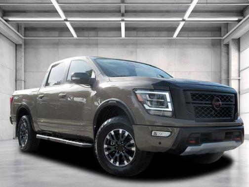 2024 Nissan Titan PRO-4X