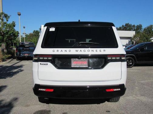2024 Jeep Grand Wagoneer L Series II 4x4