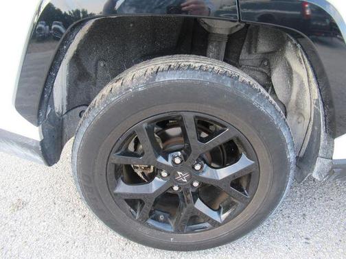 Ice Cap 2024 Toyota RAV4 LE