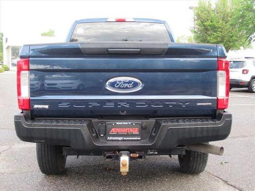 Blue Jeans Metallic 2017 Ford F-250 XL