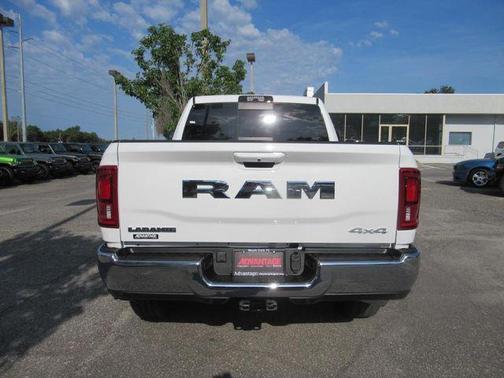 2025 RAM 2500 Laramie Crew Cab 4x4 6'4' Box