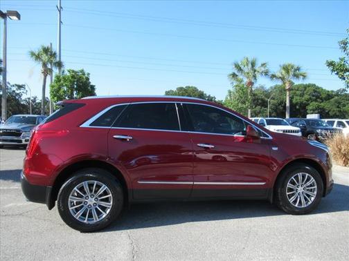 Red Passion Tintcoat 2017 Cadillac XT5 Luxury