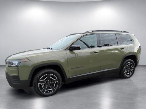 '41 2026 Jeep Cherokee Laredo