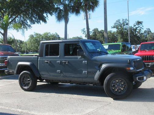2025 Jeep Gladiator Sport S