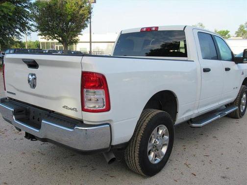 Bright White 2024 RAM 2500 Big Horn Crew Cab 4x4 6'4' Box