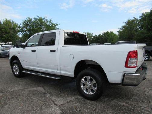 Bright White 2024 RAM 2500 Big Horn Crew Cab 4x4 6'4' Box