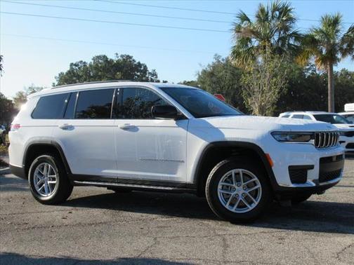 2025 Jeep Grand Cherokee L Laredo