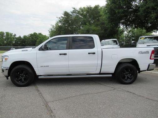 Bright White Clearcoat 2023 RAM 1500 Big Horn/Lone Star