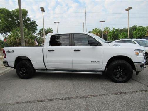 Bright White Clearcoat 2023 RAM 1500 Big Horn/Lone Star