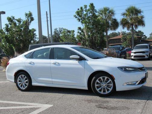 2015 Chrysler 200 C