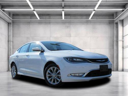 2015 Chrysler 200 C