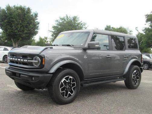 2024 Ford Bronco Outer Banks