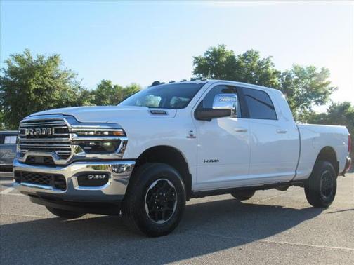 2025 RAM 2500 Laramie Crew Cab 4x4 6'4' Box