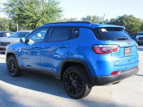 2026 Jeep Compass Latitude Altitude