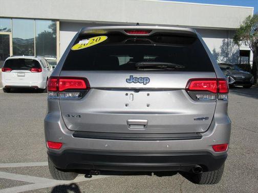 Billet Silver Metallic Clearcoat 2020 Jeep Grand Cherokee Laredo