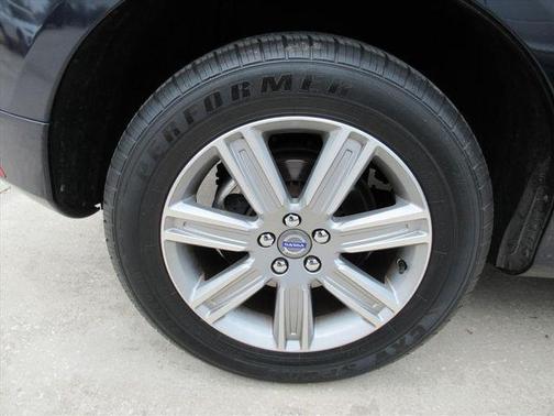 2017 Volvo XC60 T5 Inscription