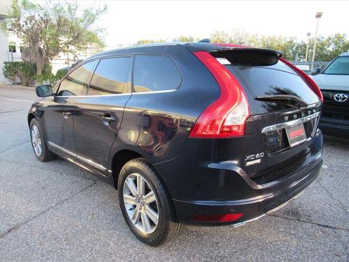 2017 Volvo XC60 T5 Inscription