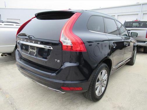 2017 Volvo XC60 T5 Inscription