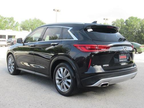 2021 INFINITI QX50 LUXE