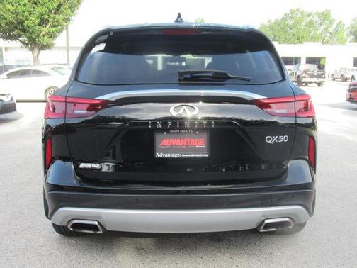 2021 INFINITI QX50 LUXE