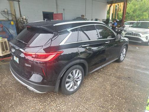 2021 INFINITI QX50 LUXE
