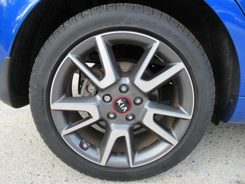 Neptune Blue/Black Roof 2021 Kia Soul Turbo