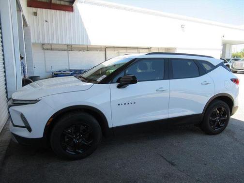 Summit White 2024 Chevrolet Blazer 2LT