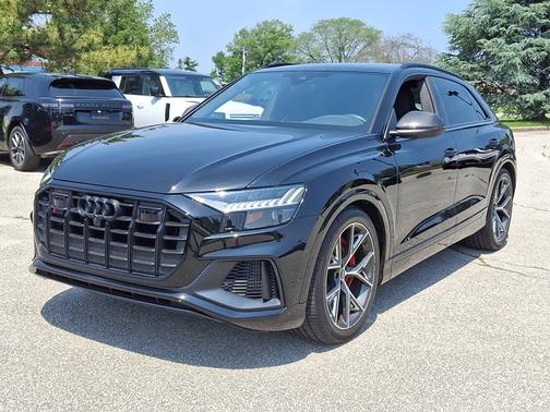 2022 Audi SQ8 Premium Plus