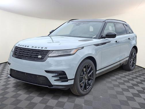 2026 Land Rover Range Rover Velar Dynamic SE