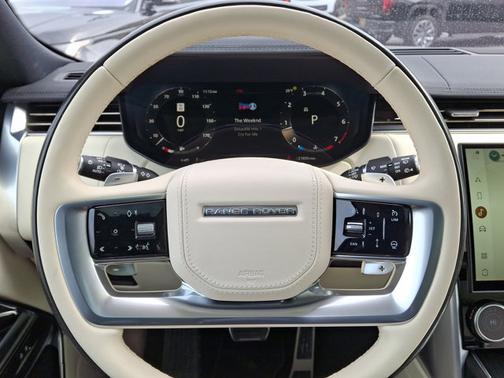 2023 Land Rover Range Rover SE