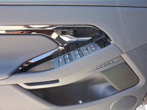 2026 Land Rover Range Rover Evoque Core S