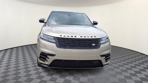 2026 Land Rover Range Rover Velar Dynamic SE