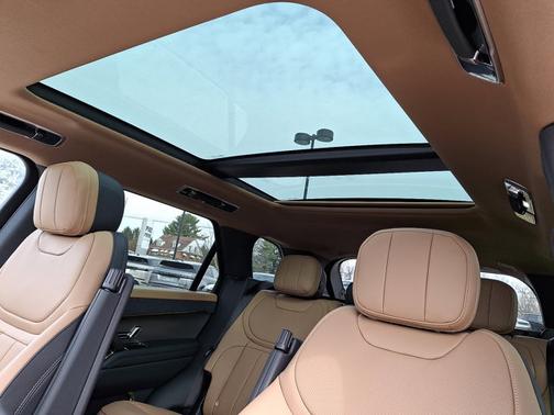 2026 Land Rover Range Rover Sport Dynamic SE