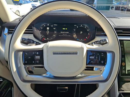 2024 Land Rover Range Rover SE