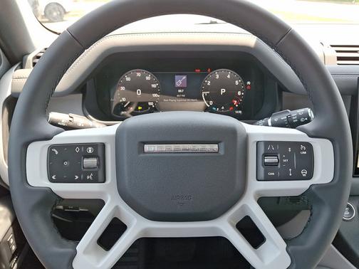 2025 Land Rover Defender S