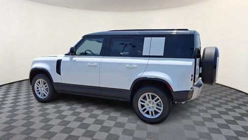 2025 Land Rover Defender S