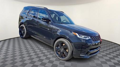 2025 Land Rover Discovery Dynamic SE