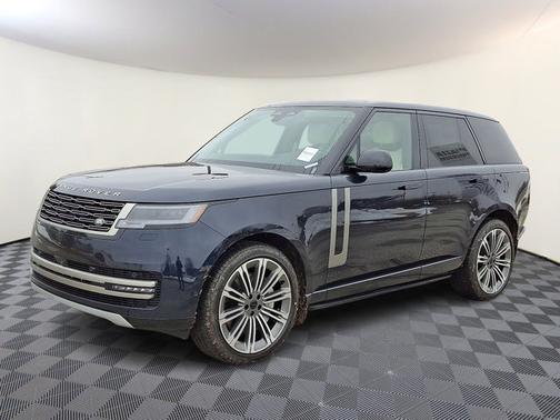 2026 Land Rover Range Rover SE