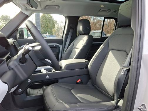 2026 Land Rover Defender S